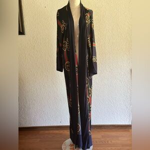 Elegant Black Maxi Dress with Gold Accents